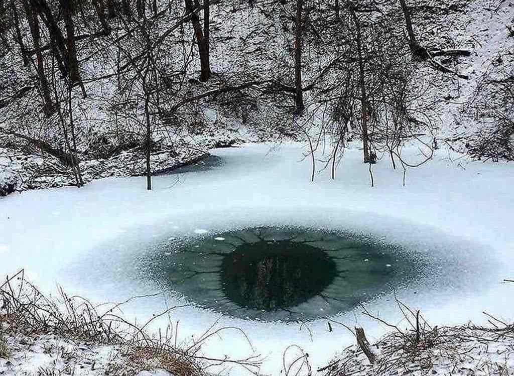 interpassive_384541278_884266716502299_8188047872809842419_n.jpg